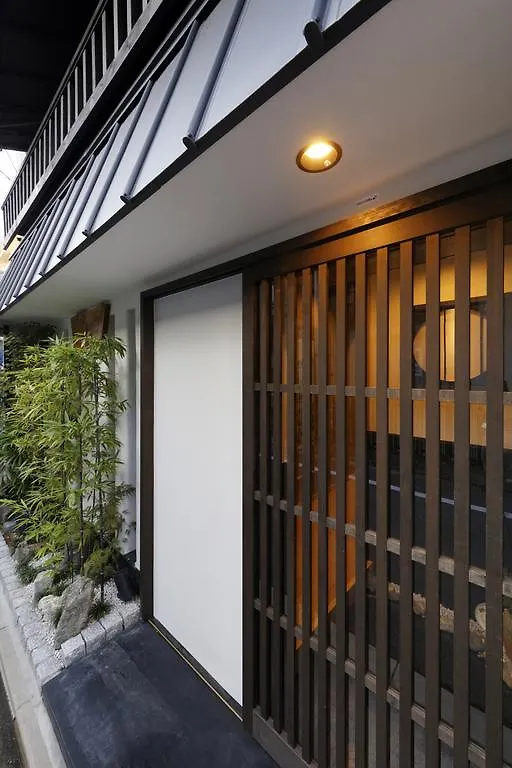 京都　ひまわり　河原町四条 ゲストハウス